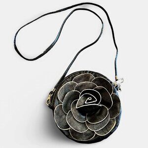 Small Round Black & White Rose Crossbody Bag w Zip Closure